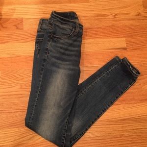 American Eagle High Rise Skinny Jegging